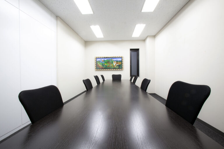 朝日弁護士法人の会議室その3